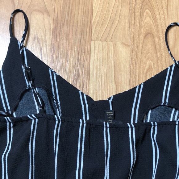 Romper - Picture 5 of 5